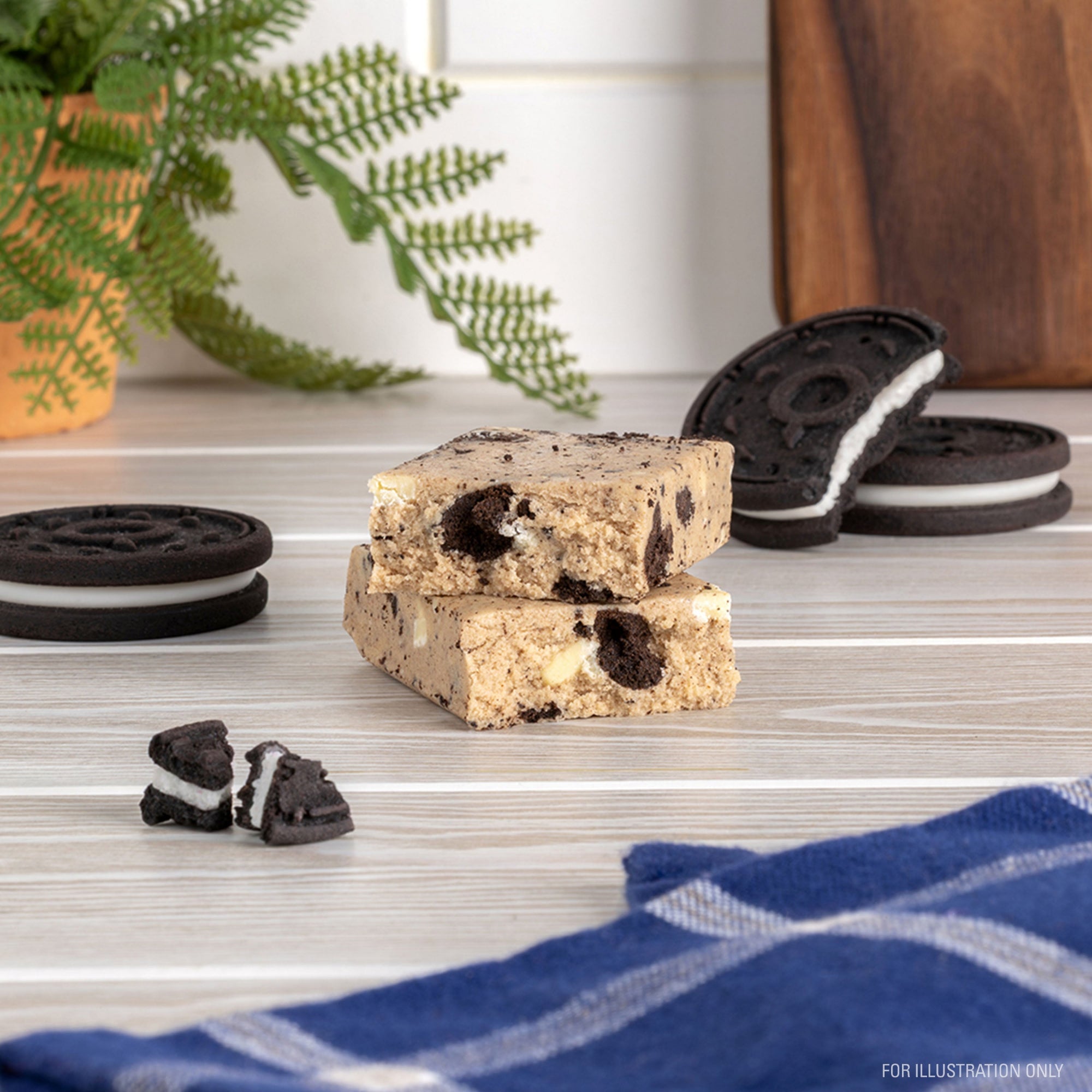 cookies-and-cream-protein-bars-o9 15807_QN_USA_ProteinBar_CAC_InterimAssetUpdate_Digital_Tabletop1.jpg